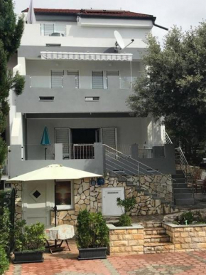 Apartments with a parking space Mandre, Pag - 16499